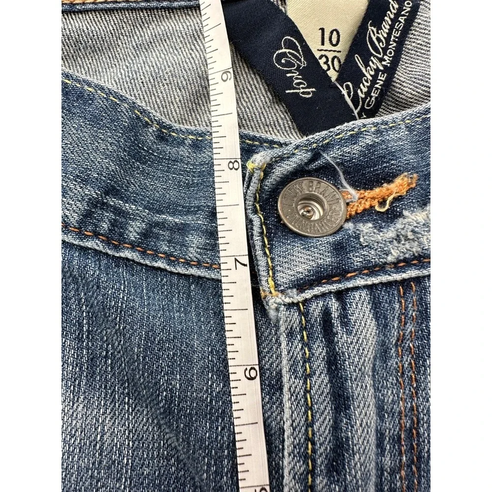 LUCKY by Gene Montesano Shorts Denim Jean Bermuda Blue ZOE Women's Size 10 / 30